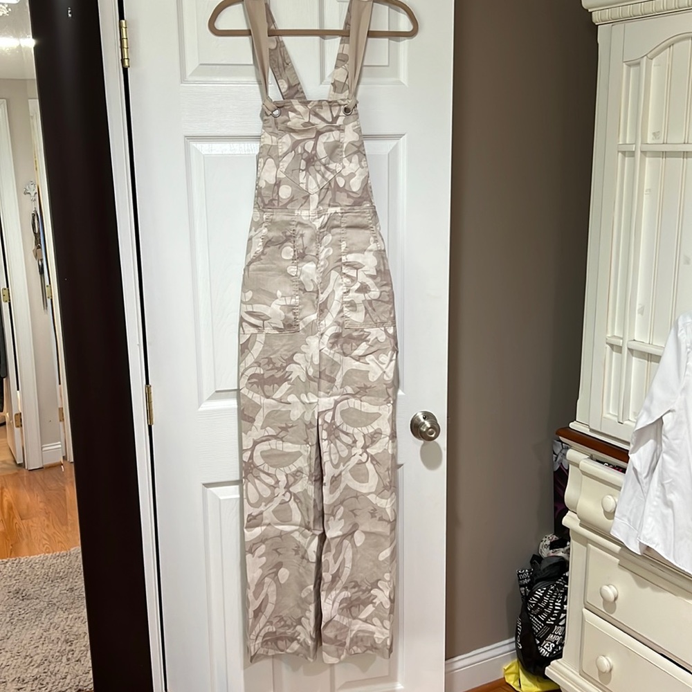 Anthropologie neutral print overalls